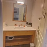 Familial 4,6 Personnes Avec Piscine * Besse-et-Saint-Anastaise