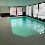 Apartment Familial 4,6 Personnes Avec Piscine Besse-et-Saint-Anastaise