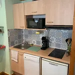 Apartment Familial 4,6 Personnes Avec Piscine Besse-et-Saint-Anastaise